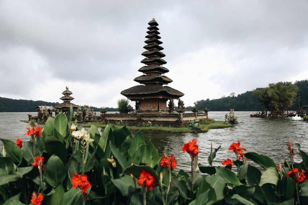 Bali to offer new 10-year visa for tourists with US $130,000