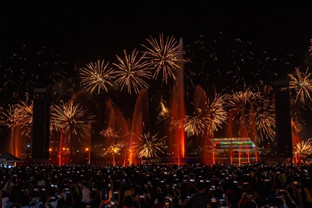 UAE National Day celebrations: Fireworks & entertainment at Dubai Festival City Mall