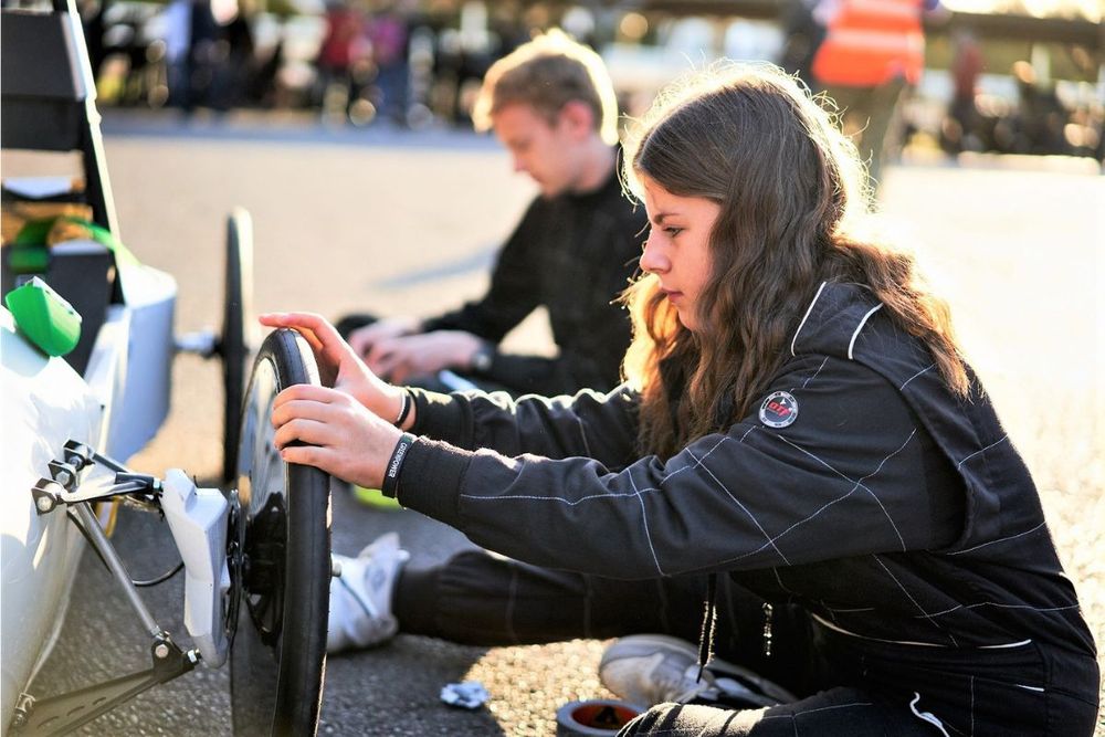 Pole Position, GEMS Education aim to send students on route  towards motor sport careers