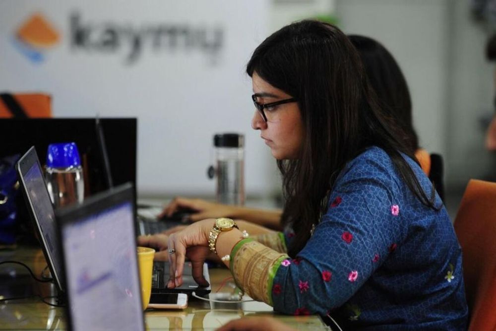 Is it possible to set up a company or invest in the UAE without physical presence in the country?