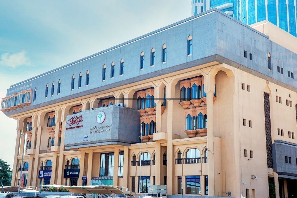 Dubai Land Department Cube showcases advantages of e-property residence visa system