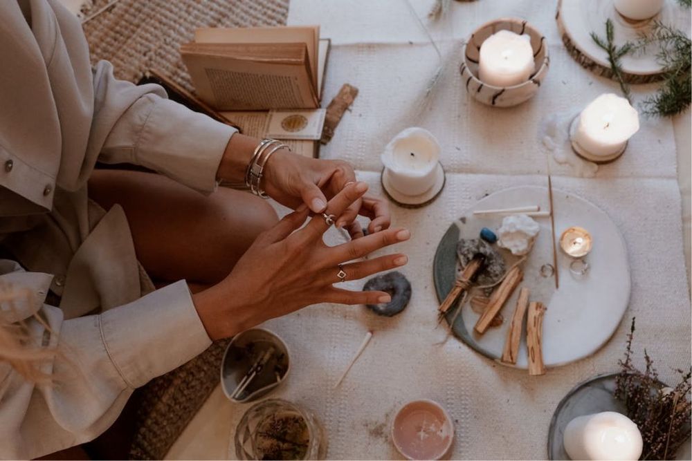 Top 5 places to buy Bespoke Jewelry in Dubai