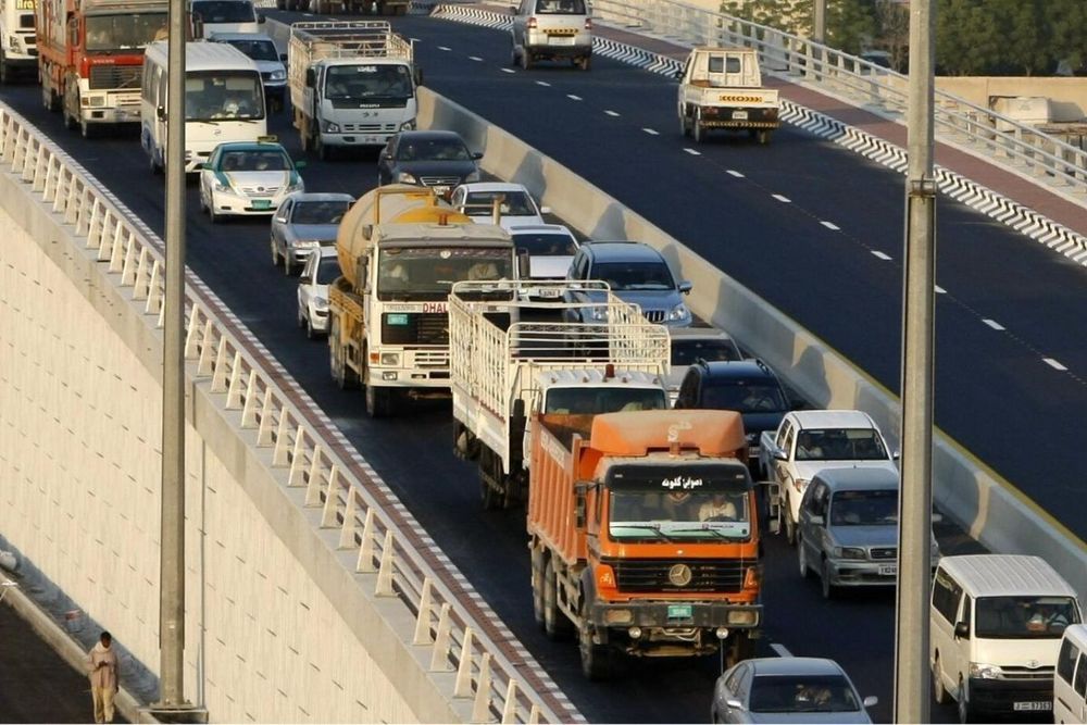 UAE to ban some heavy vehicles from October; 4-month grace period announced