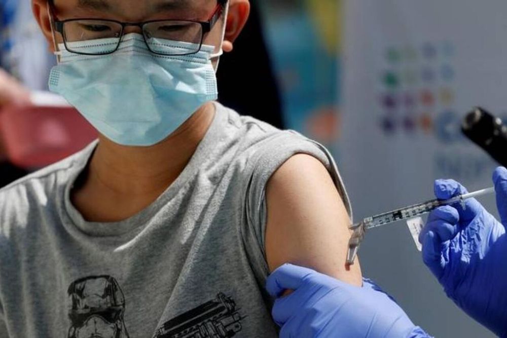 UAE Alhosn App: Simple Steps to Update Your Children's Mandatory Vaccination Records