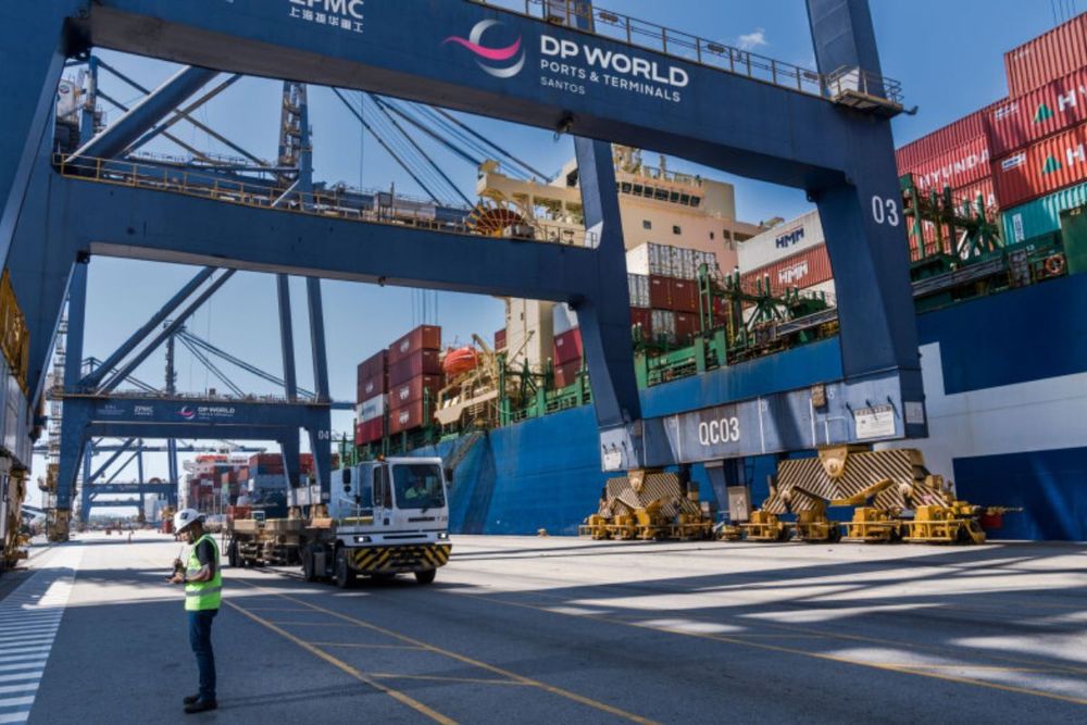 DP World, APM Terminals spearhead roadmap for accelerating electrification of port operations
