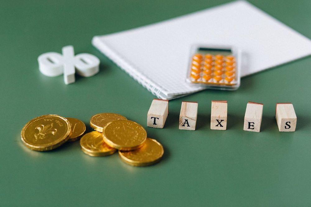 Guide to Taxes in the UAE: VAT, Excise Tax, Tourist Tax & More