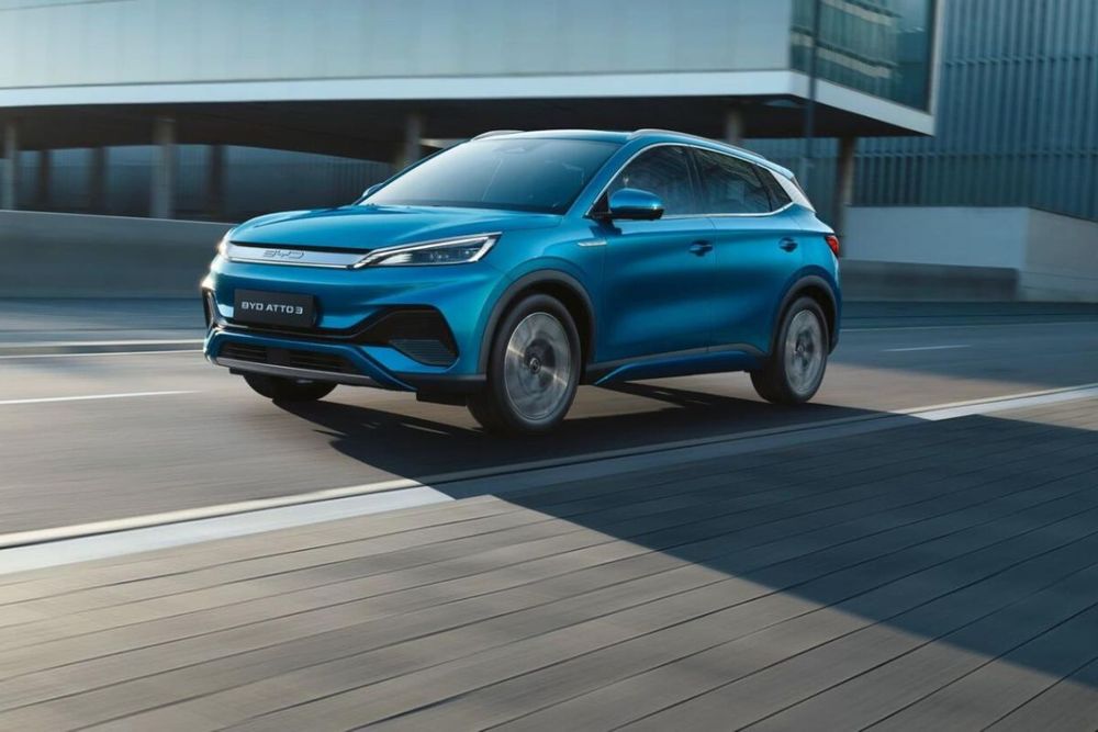 UAE Advances in Global Electric Vehicle Readiness Rankings as 82% of Residents Consider EV Purchases