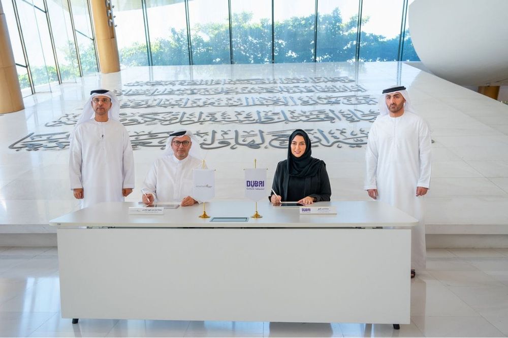 Dubai Culture and Watani Al Emarat Sign MoU to Strengthen National Identity
