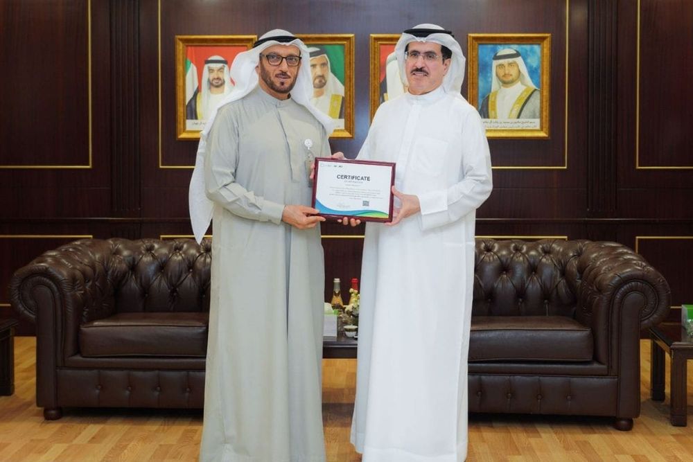 Moro Hub Presents GDRFA With Green Certificate