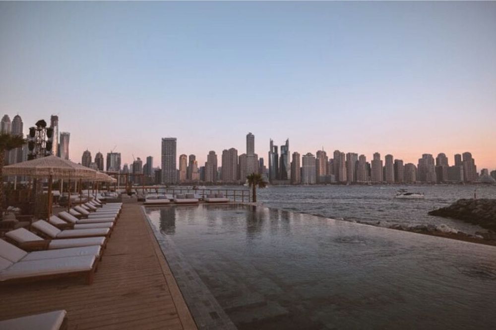 Be Beach Unveils a Luxurious Day-to-Night Beach Club Experience at Dubai Harbour