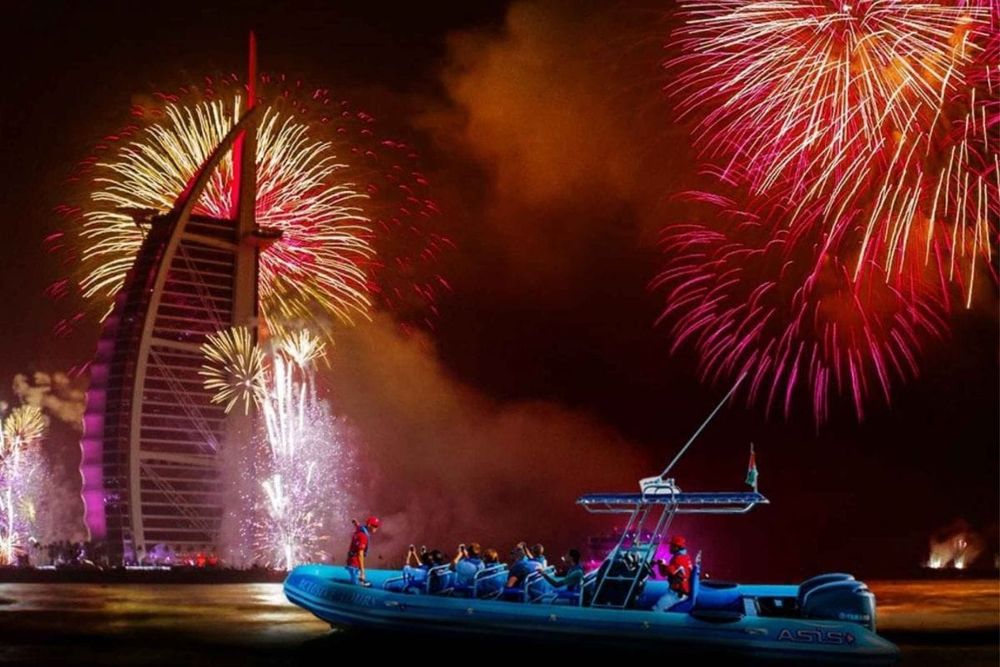 NYE in UAE: Residents Spend More than Dh25,000 to Watch Fireworks From Yacht