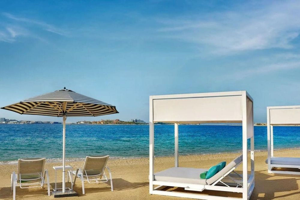 Explore the Best Pool and Beach Pass Deals in Dubai