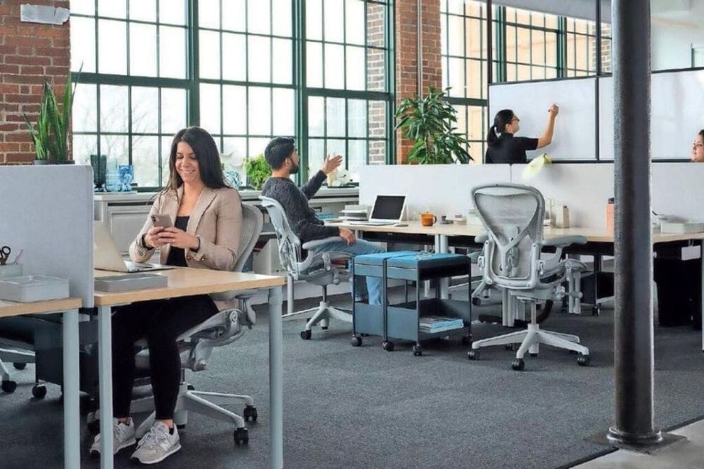 UAE: Over 70% of Workforce Reports Increased Productivity in Office