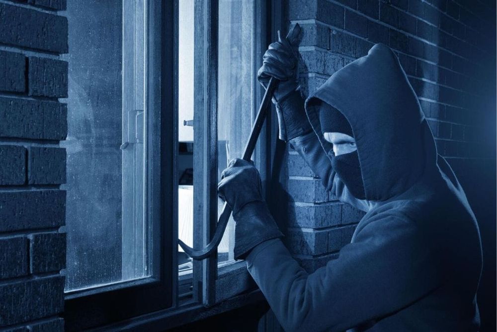 UAE Holidays: Essential Tips to Protect Your Home, Vehicles from Burglary and Fire While Travelling