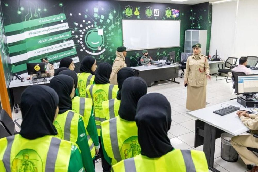 Dubai Police to Offer Summer Courses in Scuba Diving, Horseback Riding, and Military Training
