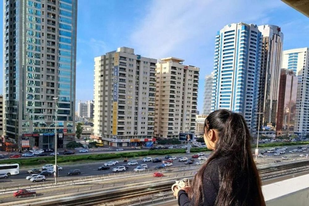 UAE Jobs: Expats Accepting Large Pay Cuts Amid Surge in Job Seekers