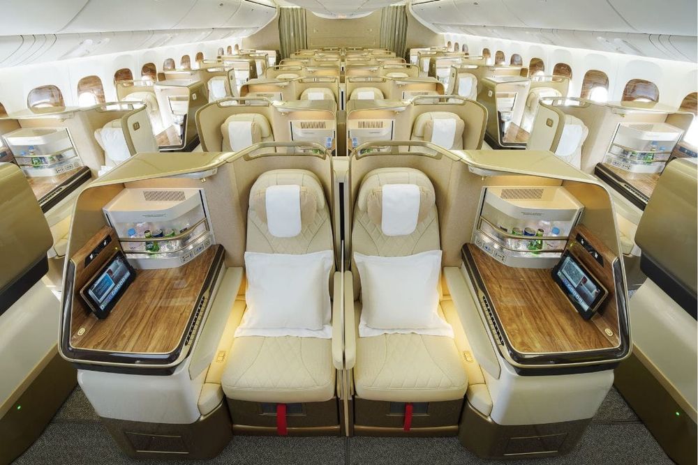 Emirates Unveils Refurbished Boeing 777 with New Premium Interiors