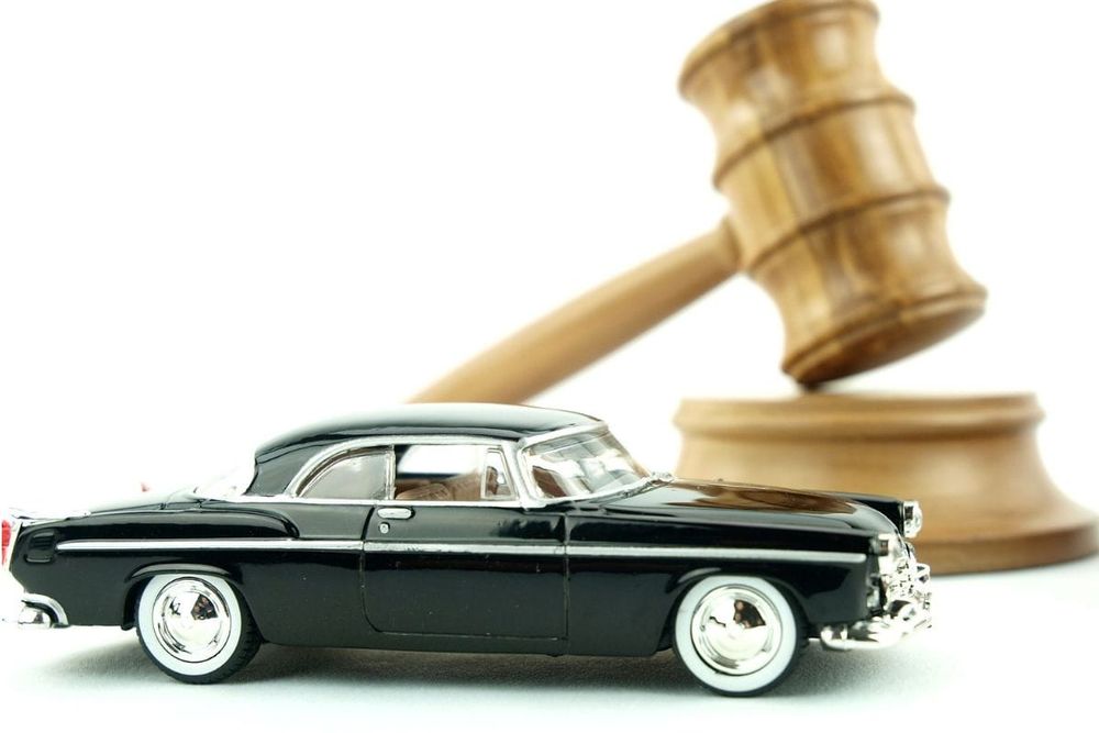 Dubai Car Auction: Police, Agents, Online & More