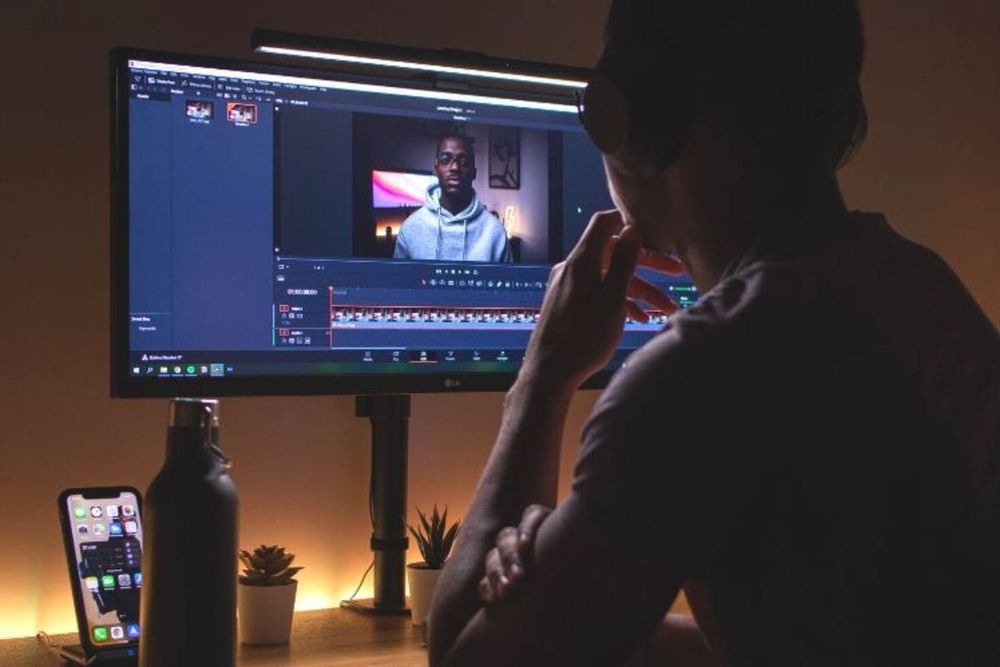 Most Popular YouTube Content Creators in Dubai