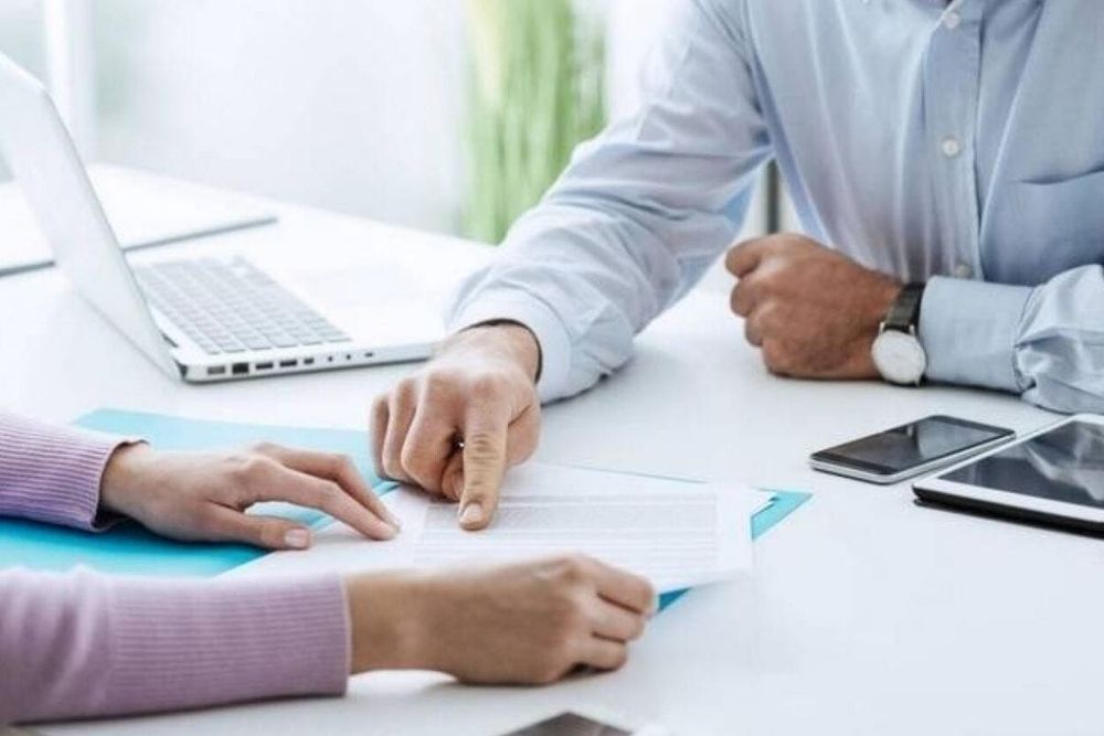 UAE: Can Employers Assign Different Tasks Without Employee Consent?