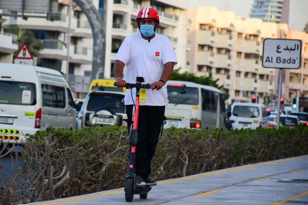 UAE: Who Pays for Damages in E-Scooter and Car Accidents?