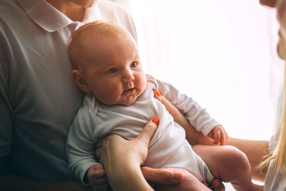 Paternity Leave Rules in UAE: What New Fathers Need to Know