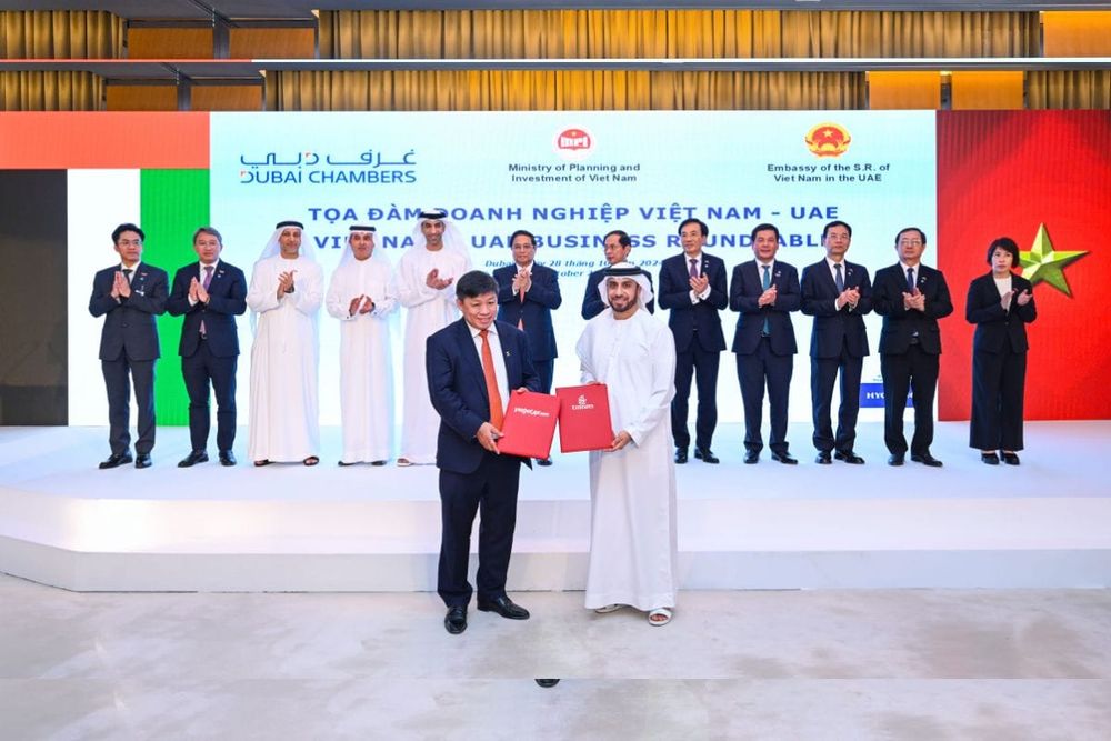 Emirates Signs MoUs with Vietnam Airlines and VietJet to Enhance Connectivity