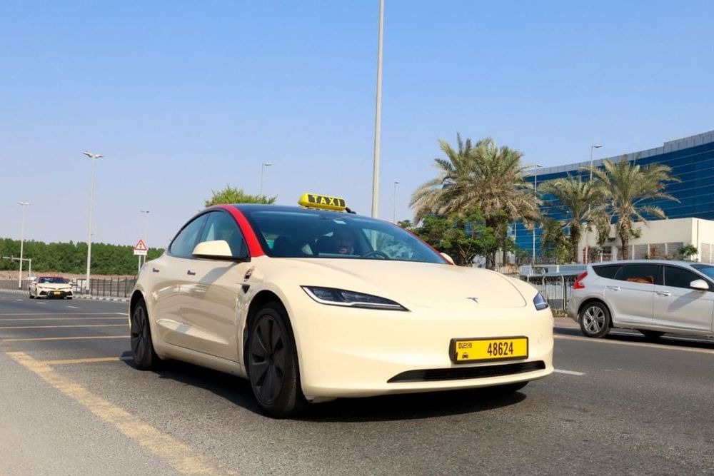 Dubai Taxi Company Expands Fleet with 250 New Electric Vehicles