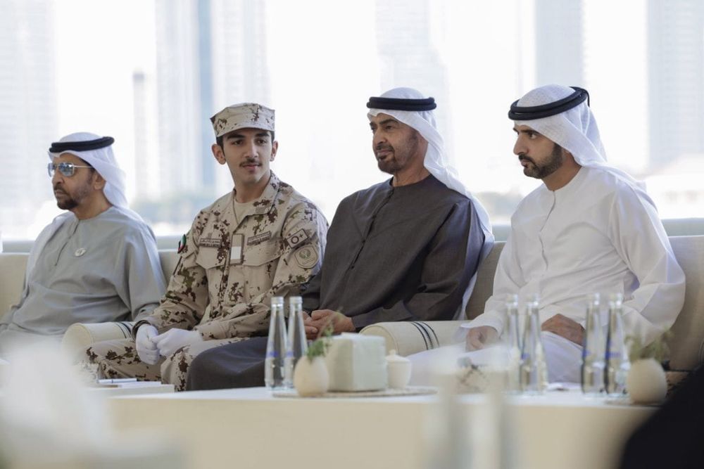 UAE President Congratulates Sheikh Mohammed bin Rashid Al Maktoum on Prestigious Military Achievements