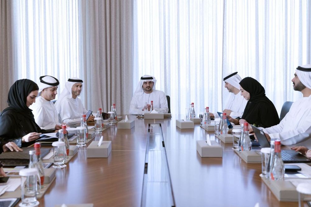 Maktoum bin Mohammed Reviews UAE’s Financial Framework and 2025 Development Plans
