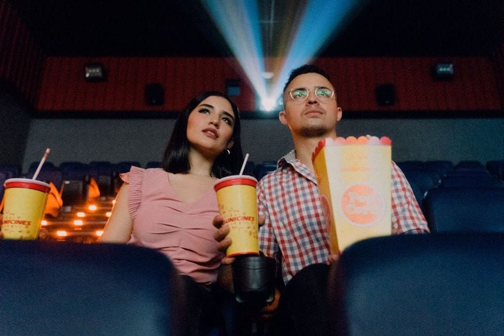 UAE's Cinema and E-Gaming Sectors Surge in 2024, Generating Over AED2.3 Billion in Revenue
