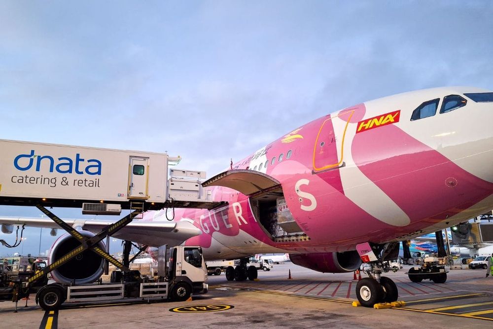 dnata Secures Multi-Year Contracts to Enhance Inflight Catering for HNA Group Airlines in Australia