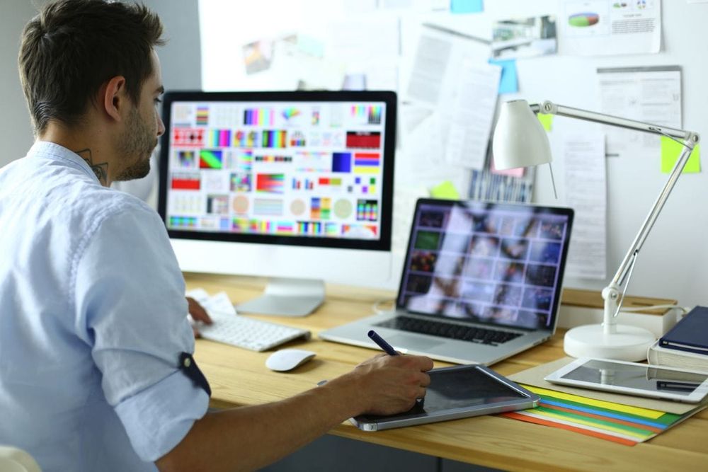 Building A Strong Online Brand Presence in Dubai