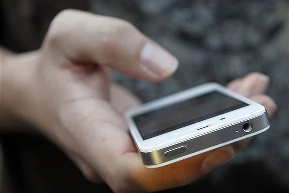 Gen Z and the Rise of 'Phone Phobia': Why Traditional Calls Are Causing Anxiety