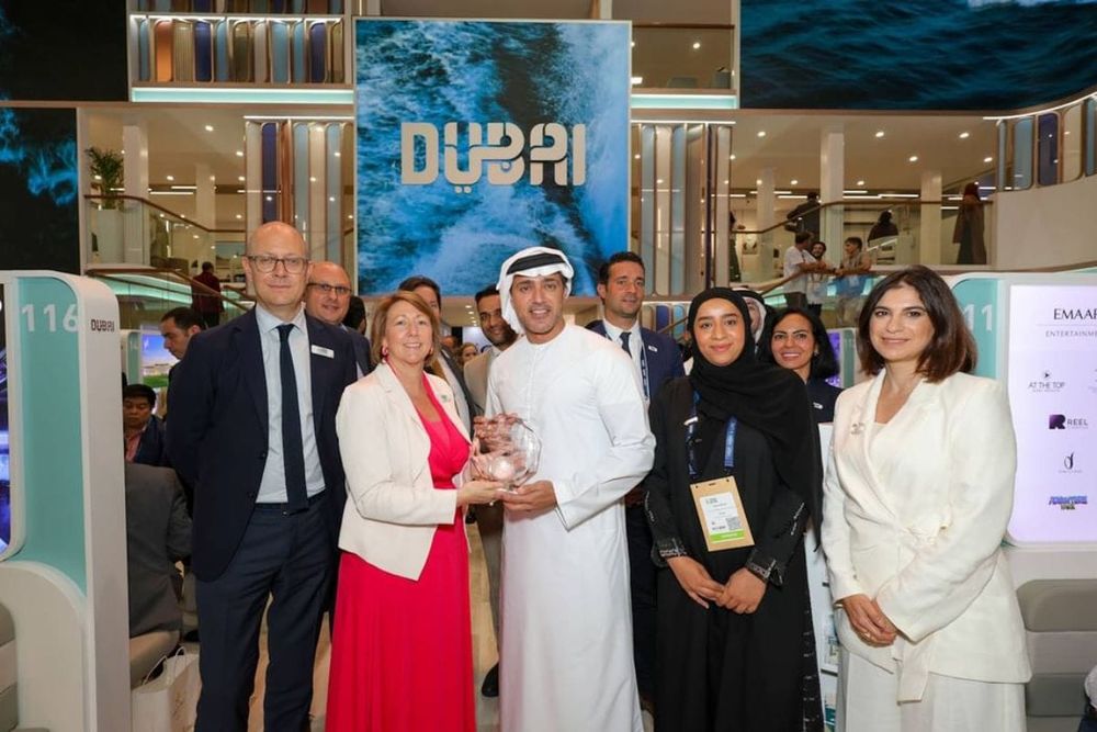Dubai Department of Economy and Tourism Wins Sustainable Stand Award at ATM 2025