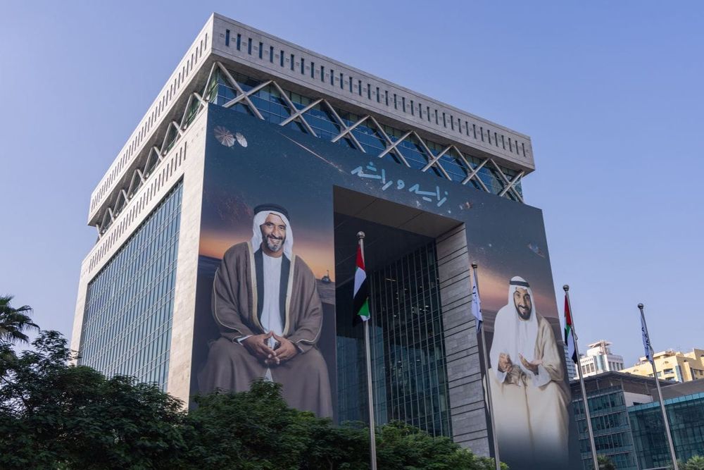 Dubai Unveils Landmark Artwork Honouring Founding Fathers
