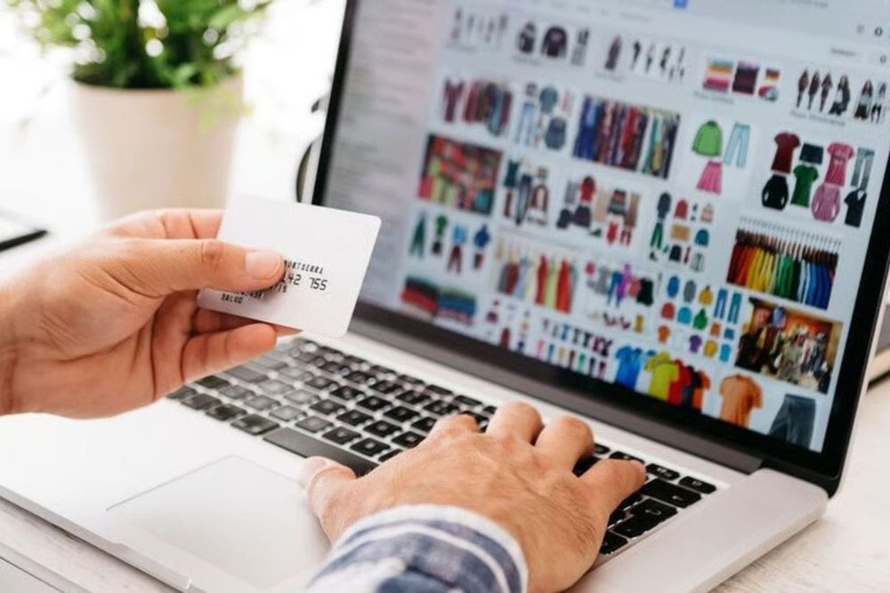 Early Festive Rush Sparks MENA E-Commerce Up 59% in 2025