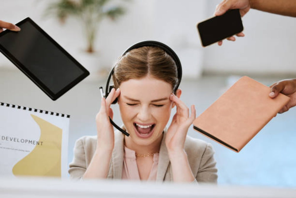 How to Communicate With Customers During a Crisis