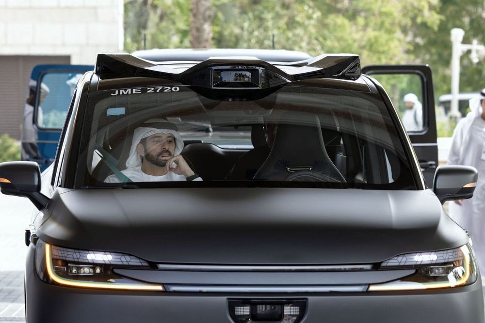 Hamdan bin Mohammed Launches Official Operations of Fully Autonomous RT6 Taxis in Dubai