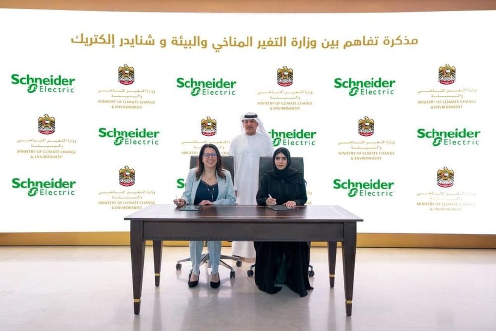 UAE Climate Ministry Partners With Schneider Electric to Deploy AI and Smart Tech for Green Goals