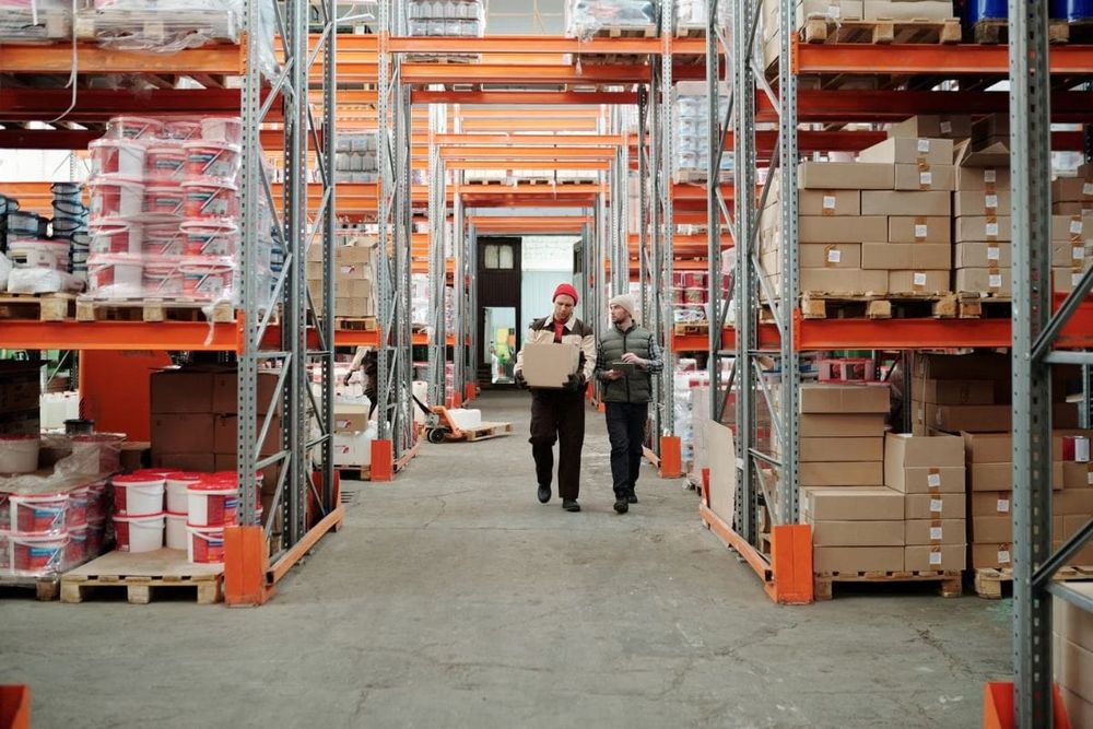 Micro-Warehousing: The New Fulfillment Strategy for Faster UAE Deliveries
