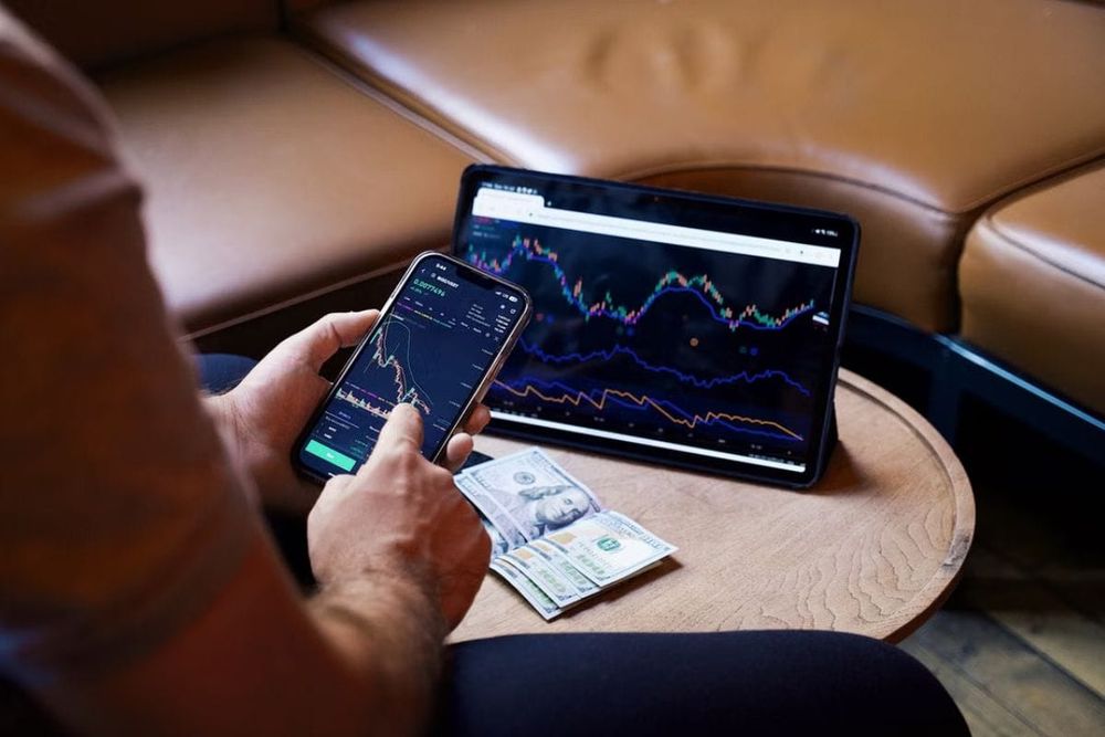 A New Funding Route for Private Firms Through AED Sukuk