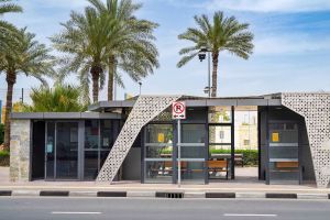 RTA Completes Installation of 726 Modern Bus Shelters Across Dubai