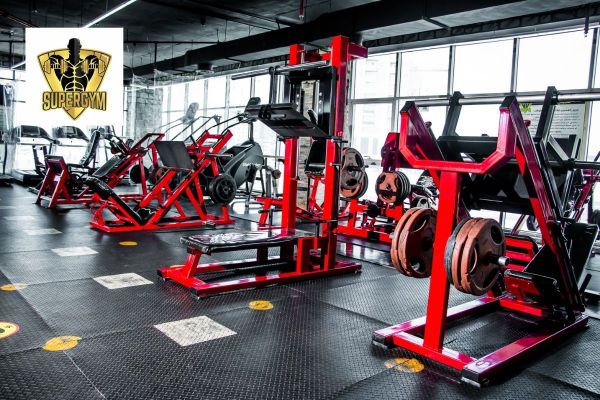 Interview with Alya Boulekhras, Administration Manager at Super Gym located in Al Muhaisnah, Dubai