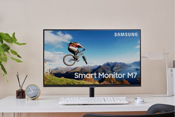 Samsung Announces World’s First ‘Do-It-All’ Monitor for Work, Learning and Entertainment at Home