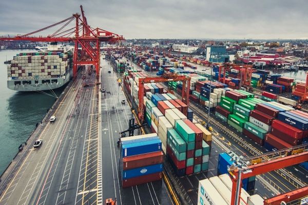 DP World, Senegal sign agreement to develop Ndayane port