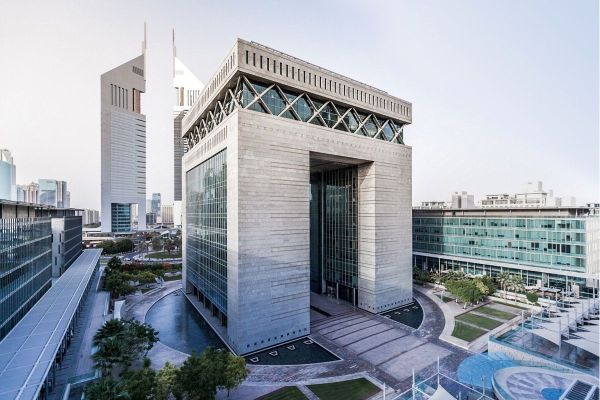World’s first free-to-access accredited training platform for sustainable & responsible investing provided by DIFC