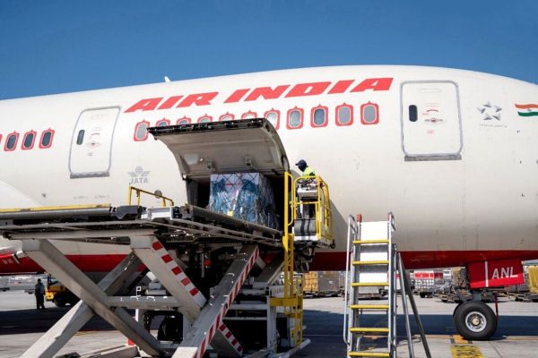 Dubai receives first shipment of AstraZeneca COVID-19 vaccine