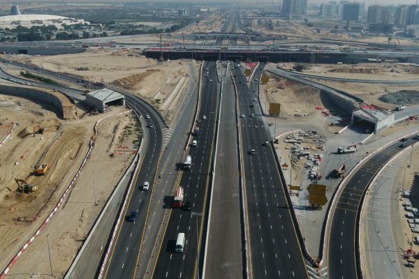 Dubai-Al Ain Road Improvement Project reaches 60% completion rate
