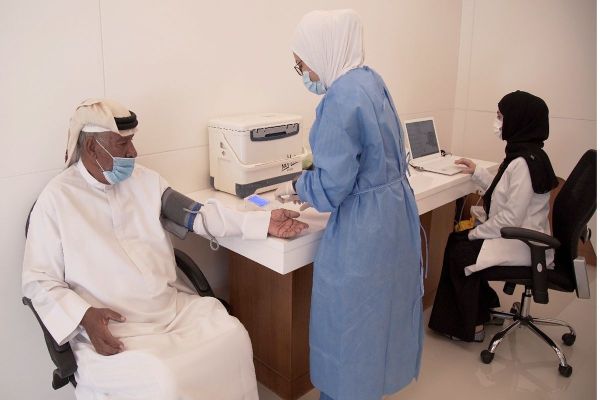 Senior citizens vaccination campaign continues its success all over UAE